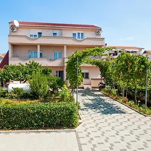 Stadion Apartment
